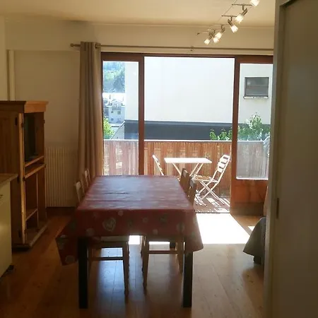 Le Royal Brides-les-bains Apartment *